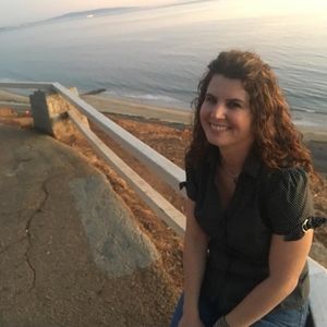 Meet your Posher, Jeanine